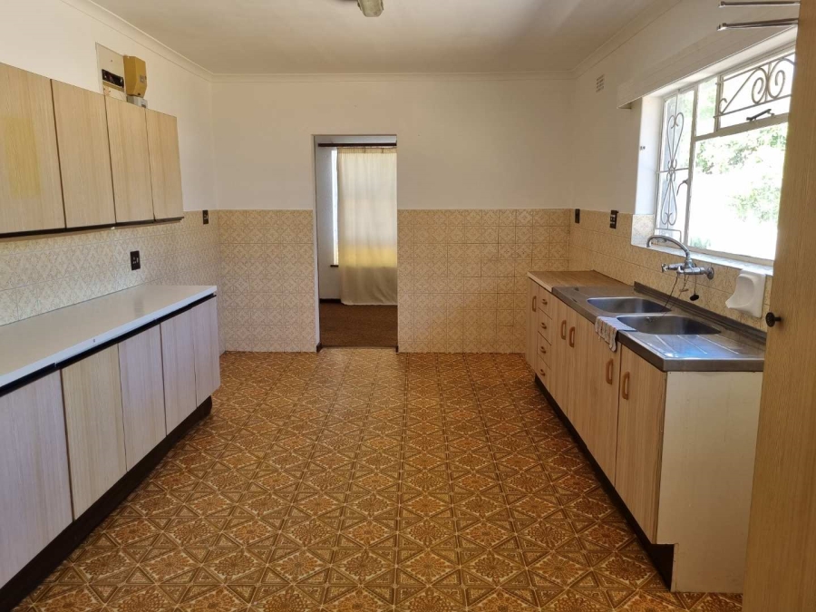 To Let 4 Bedroom Property for Rent in Tygerdal Western Cape